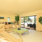 Casa Jolie